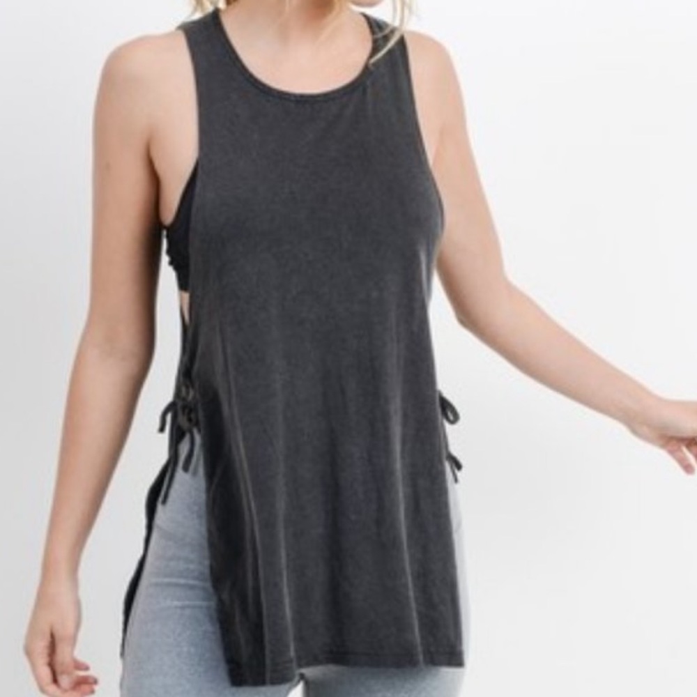 NWT Mono B Bamboo Flex Muscle Tee Side Tie Gray Mineral Wash SZ Small - Large